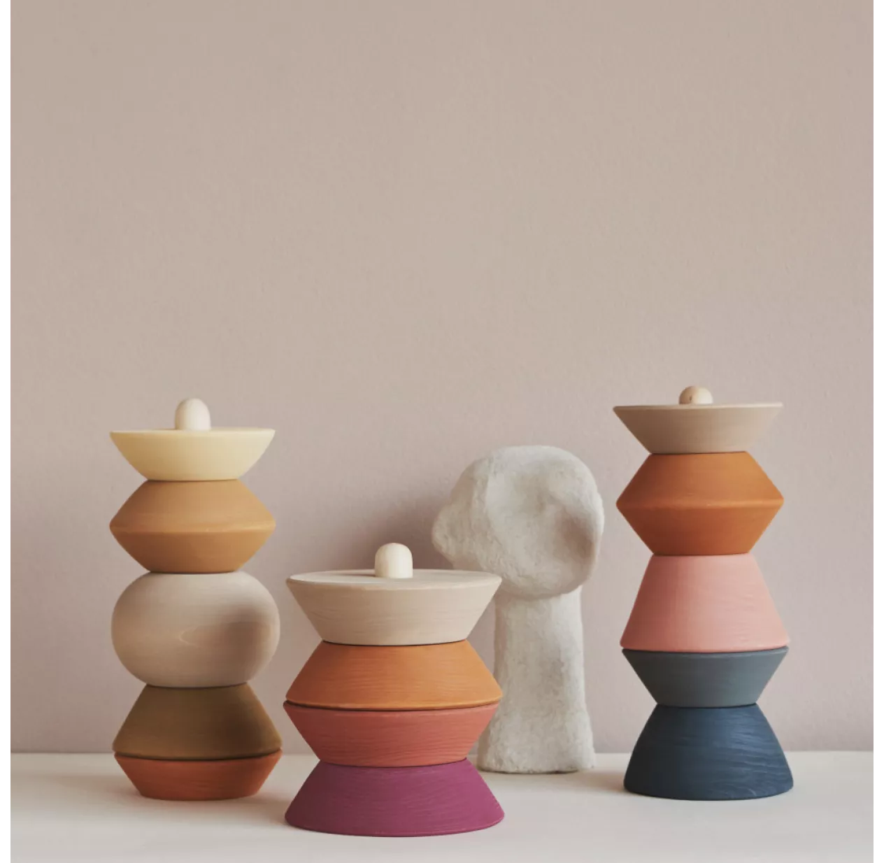 Sculpture à Empiler Big Ball - Ocre – Image 3